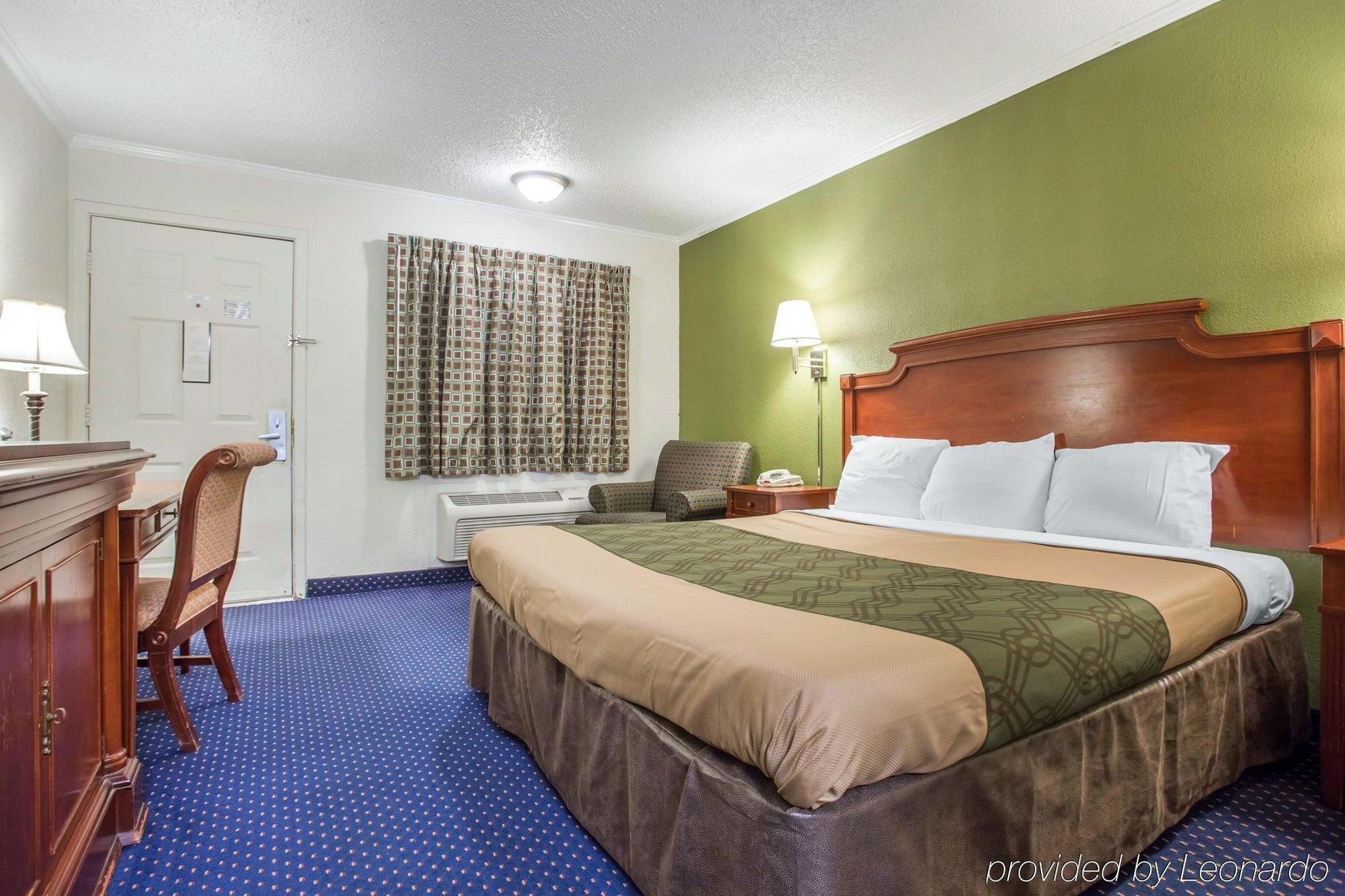 Rodeway Inn & Suites Fort Jackson Columbia Kültér fotó