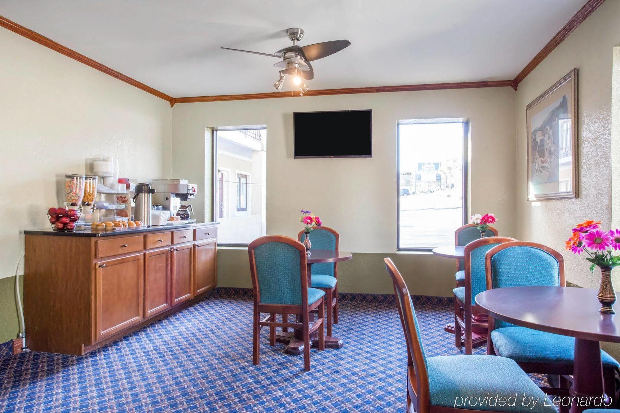 Rodeway Inn & Suites Fort Jackson Columbia Kültér fotó